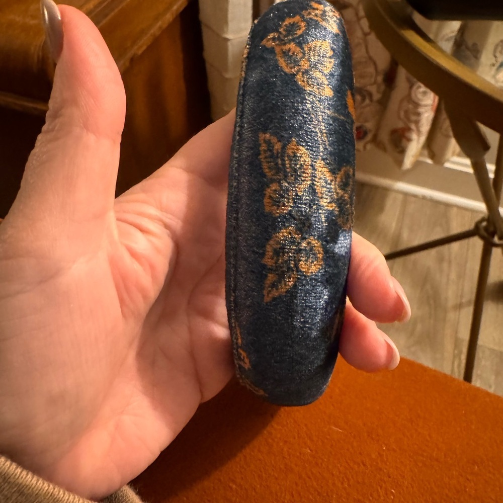 💙💛Floral Patterned Padded Headband - Picture 2 of 4